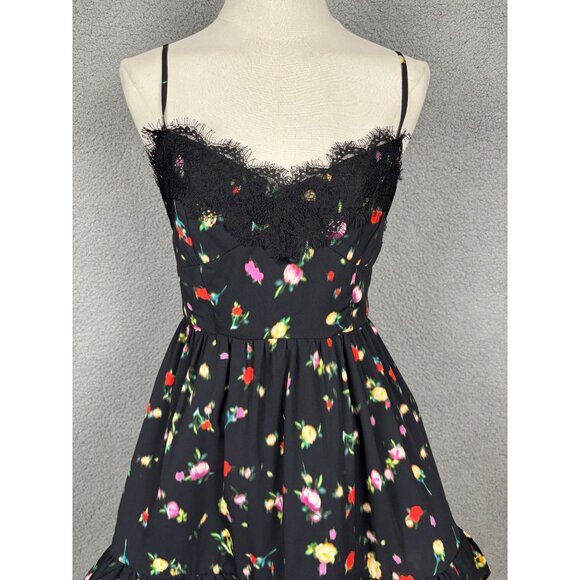 Steve Madden Women's Yasmina V-Neck Trim Mini Dress XS Black Multicolor NWT's. - Picture 2 of 8